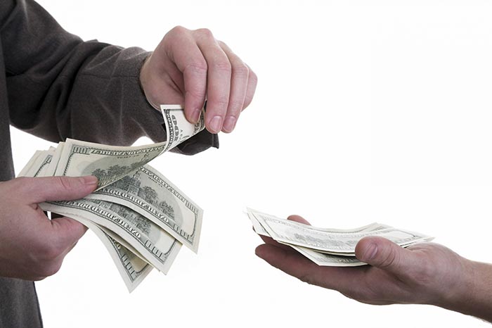 Cách đòi nợ tế nhị hiệu quả